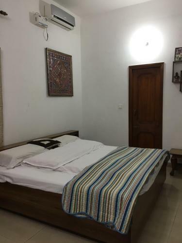 Bed & Breakfast Luxurious Apartment - Chand?garh