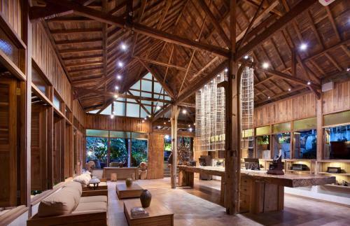 Hotel Desa Alamanis Resort Vila