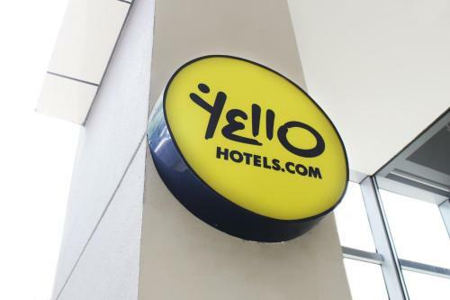 Yello Hotel Harmoni