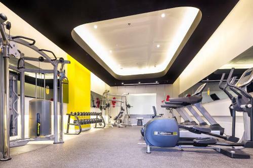 Yello Hotel Harmoni