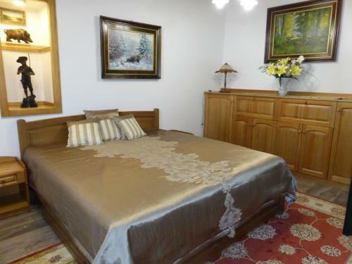 T�nd�rgy�ngye Apartmanh�z