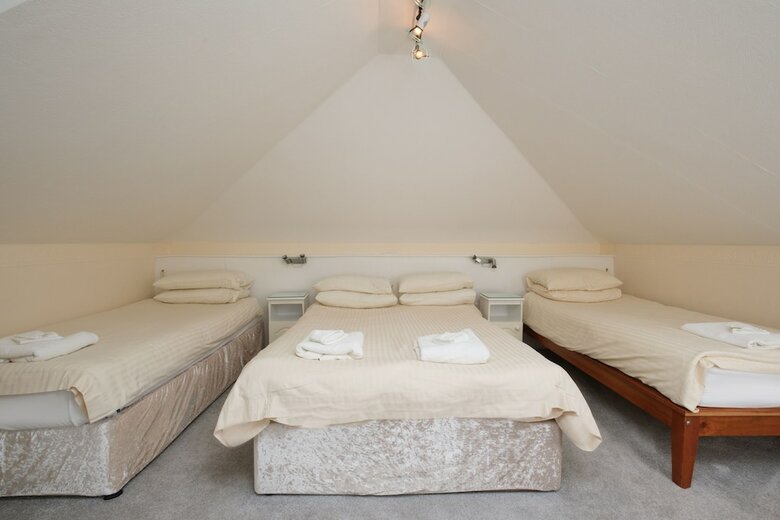 Four Seasons B&B