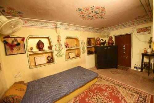 Bed & Breakfast Khandaka Mahal - A Heritage Hotel