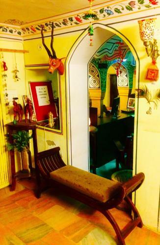Bed & Breakfast Khandaka Mahal - A Heritage Hotel