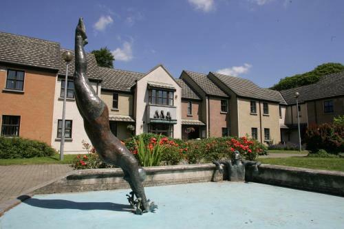 Hostal Brennan Court Guest Accommodation