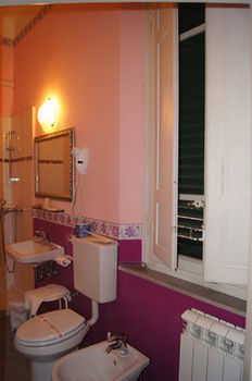 La Mimosa Bed And Breakfast