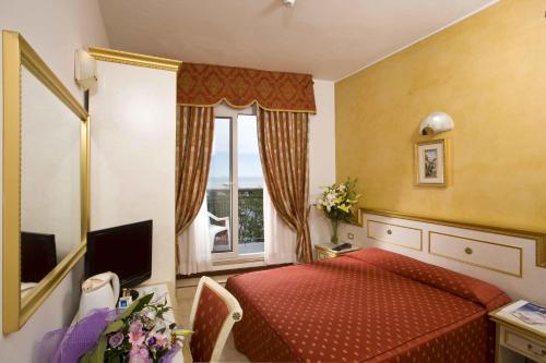 Hotel King