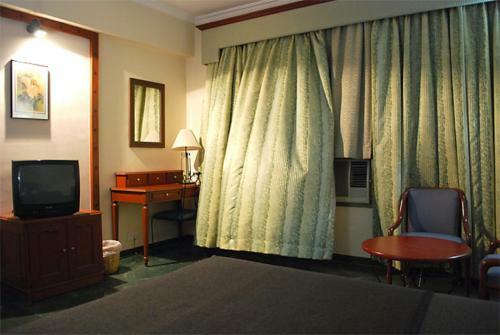 The Hotel Airport