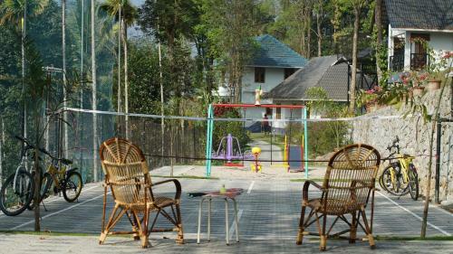 Hotel Woodrose Resort
