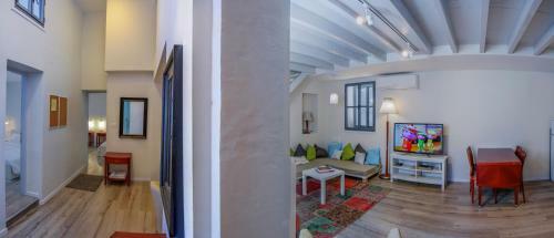 Hotel Akotika - In The Old City