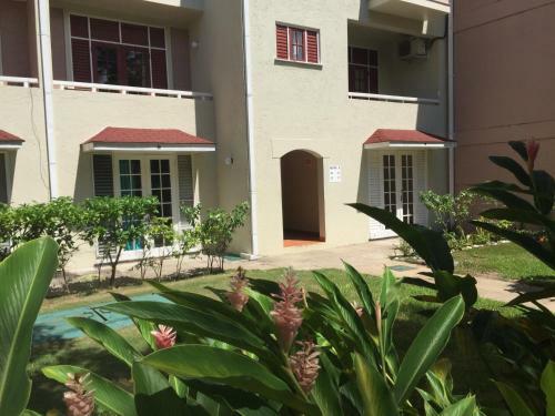 1st Class Sea Edge Villa 2