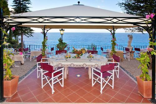 Hotel Punta Est