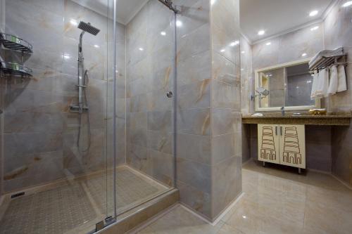 Grand Hotel Burana