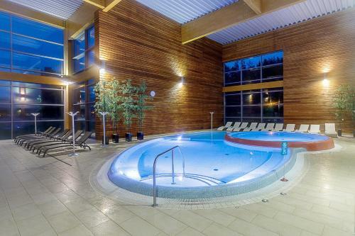 Hotel Egl? Plus Medical Spa