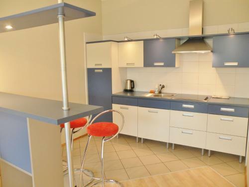 Hostal Holiday Home Lin?ja