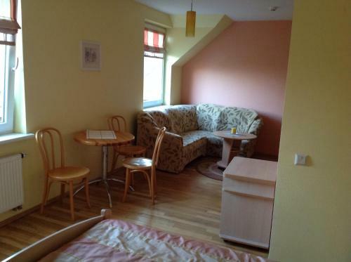 Hostal Birutes Apartments