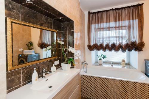 Apartamento 2 Bedroom/2 Bathroom Old Town