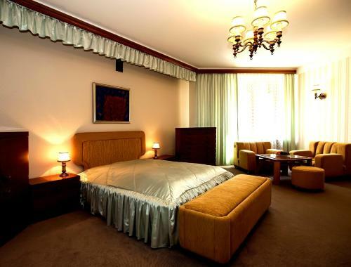 Hotel Auska