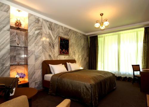 Hotel Auska