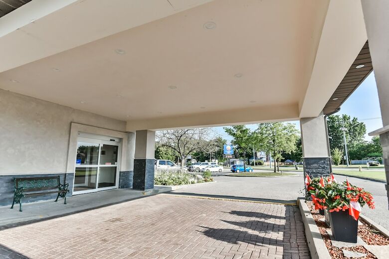 Hotel Comfort Inn