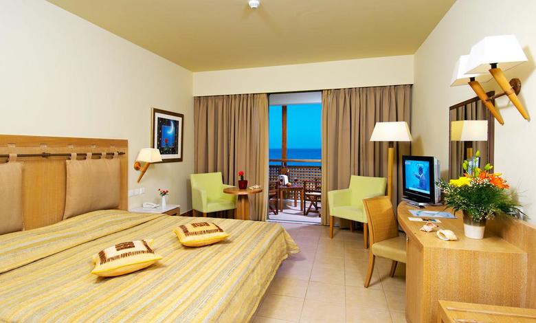 Hotel Santa Marina Plaza