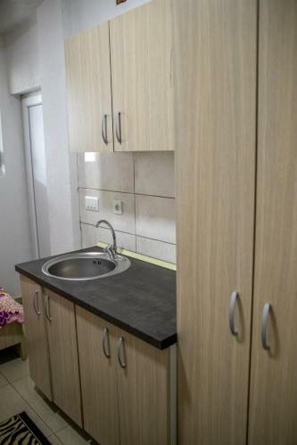 Apartments Gjoce