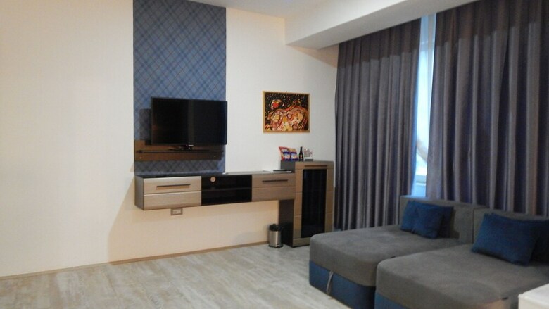 Atlas City Center Hotel