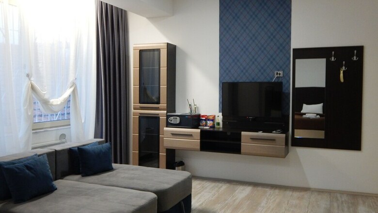 Atlas City Center Hotel