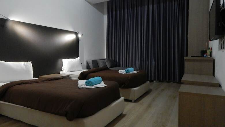 Atlas City Center Hotel