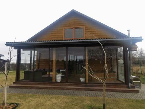 Hostal Arturas Guest House