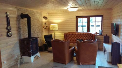 Hostal Arturas Guest House