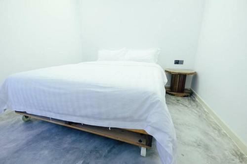 White Loft Hotel