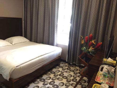 Fan Holiday Hotel