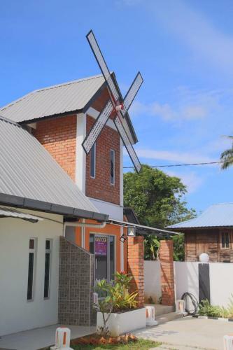 Belukar Lodges Private Homestay