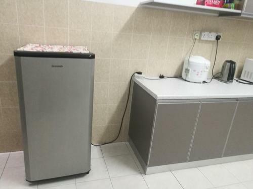 Homestay Husna Ipoh Station 18