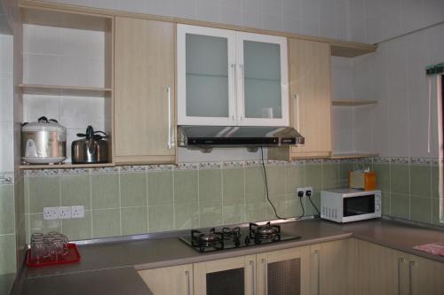 Apartamentos Marimari Marina Service Condo