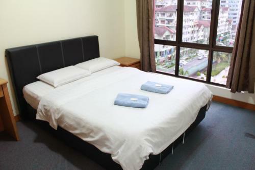 Apartamentos Marimari Marina Service Condo