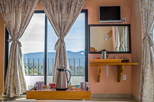 Albergue Hostal �ngeles Bed And Breakfast