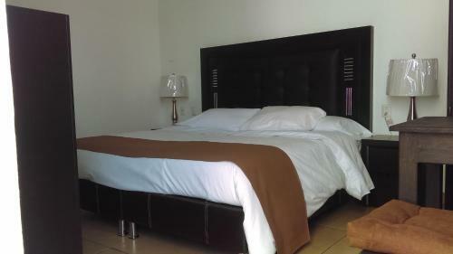 Fray Bartolome Hotel