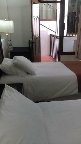 Fray Bartolome Hotel