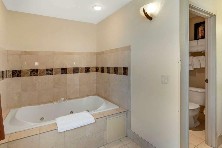 Hotel Quality Suites Tech Center South