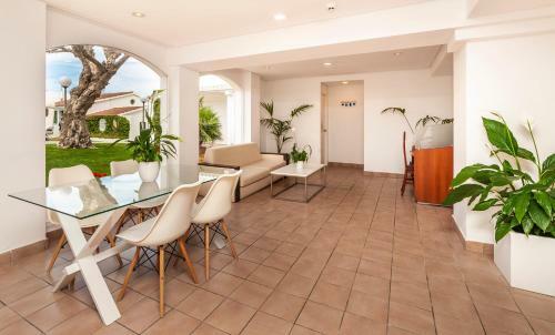 Hotel Globales Cala'n Blanes