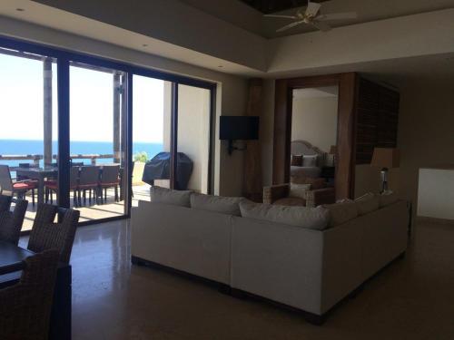 Apartamento Los Veneros Beachfront Luxury Residences