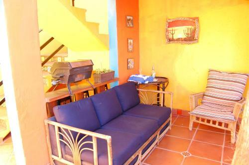 Hostal Leo's Baja Oasis