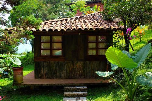 Hotel Caba�as Los Achicuales