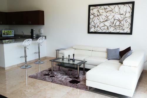 Bahia Principe Vacation Rentals - Three-bedroom House