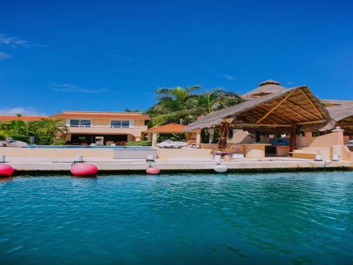 Riviera Maya Haciendas - Villa Marinera - Private Yacht