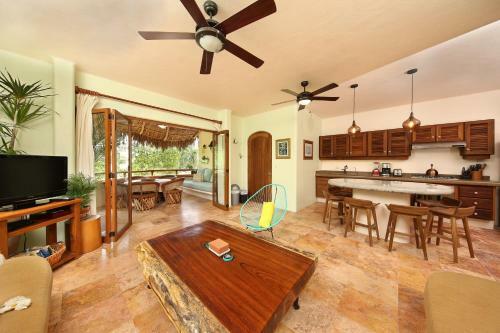 Hotel Los Almendros Sayulita