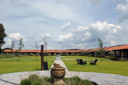 Hotel Hacienda Los Picachos