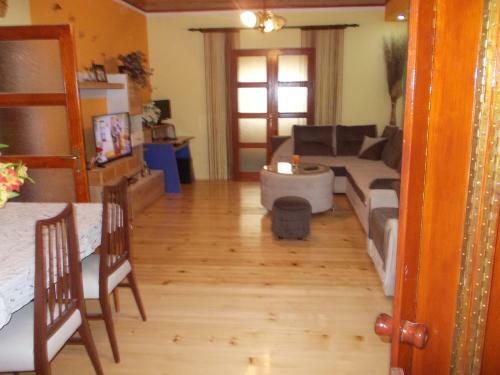 Apartment Jelaca